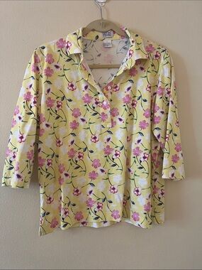 Leon Levin Vintage floral top yellow base pink and white flower print size L